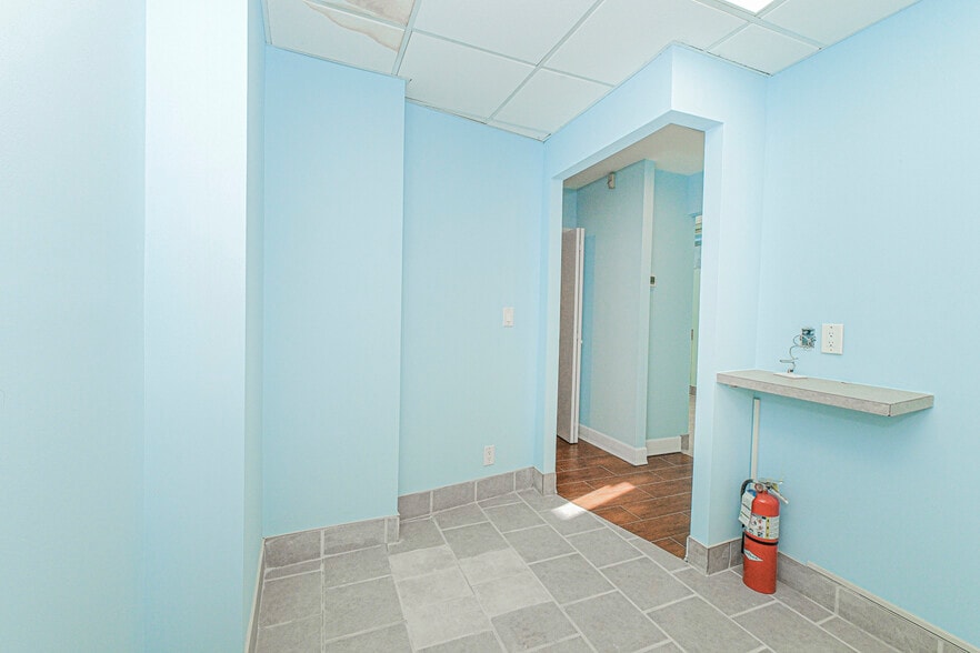 More Photos Of 2131 Richmond Rd, Staten Island Medical For Lease