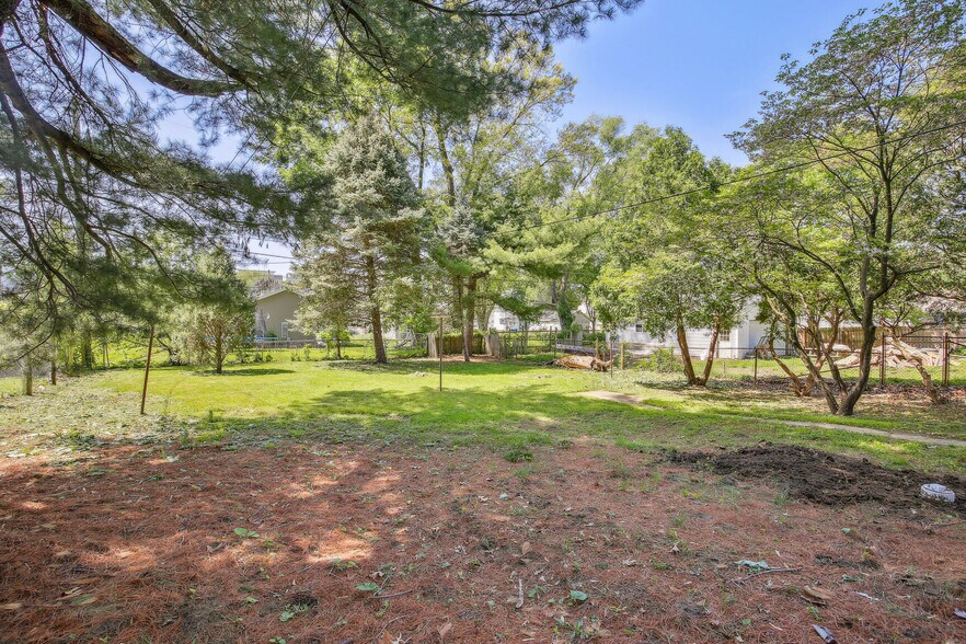 More Photos Of 1113 W Hill St, Urbana Apartments For Sale