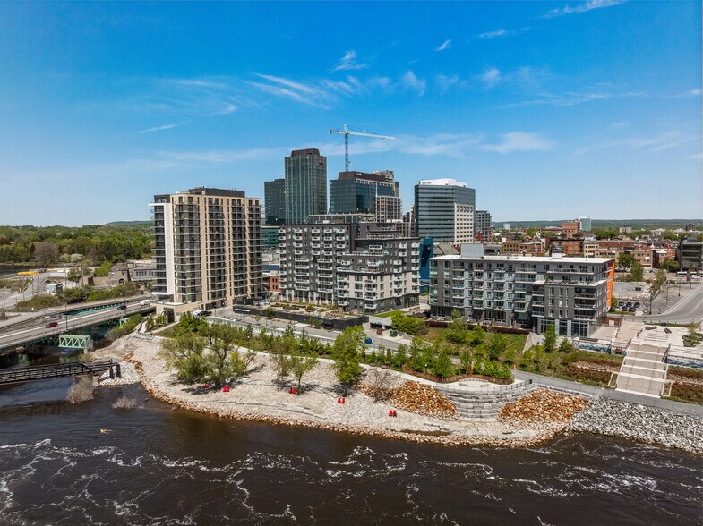 More Photos Of 40 Rue Jos-Montferrand, Gatineau Apartments For Lease
