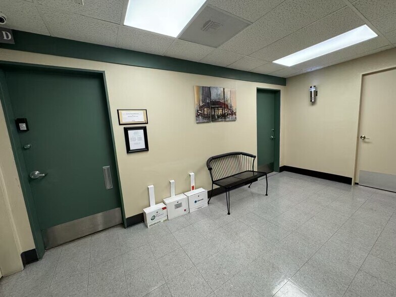 More Photos Of 360 E 7th St, Upland Medical For Lease