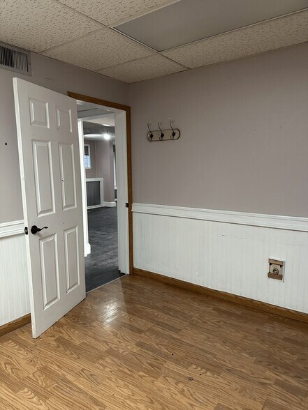 More Photos Of 1231 Mohawk St, Utica Apartments For Lease