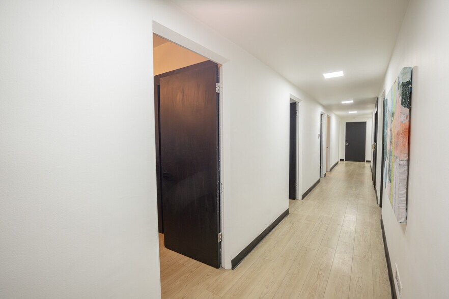 More Photos Of , Ardmore Office For Sale