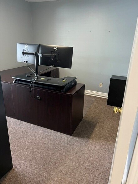 More Photos Of 3000 Nine Mile Rd, Pensacola Warehouse For Lease