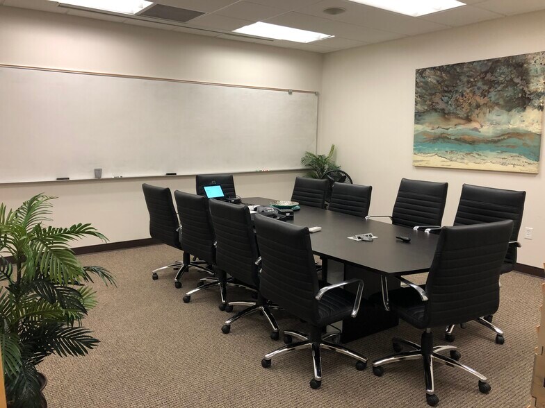 More Photos Of 2174 W Grove Pky, Pleasant Grove Office For Lease