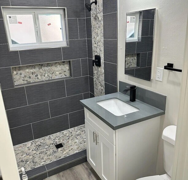More Photos Of 3621 Park Blvd, San Diego Apartments For Sale
