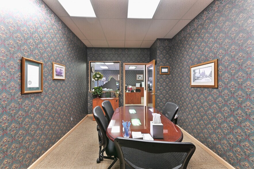 More Photos Of 1111 Dunbar Rd, Arnold Office For Sale