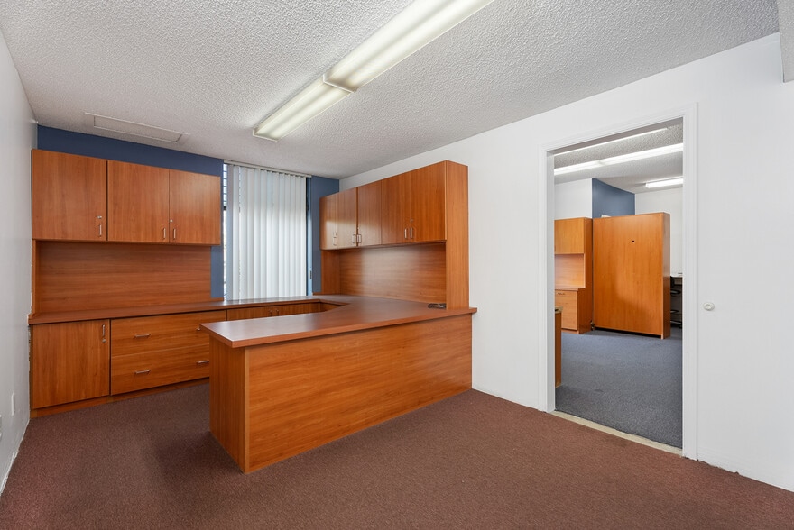 More Photos Of 34231 Camino Capistrano, Dana Point Office For Lease