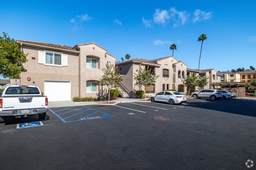 More Photos Of 3220 Mission Ave, Oceanside Apartments For Lease