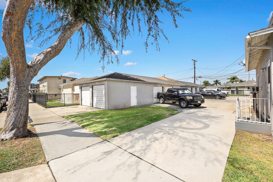 More Photos Of 705 W Madison Ave, Montebello Apartments For Sale