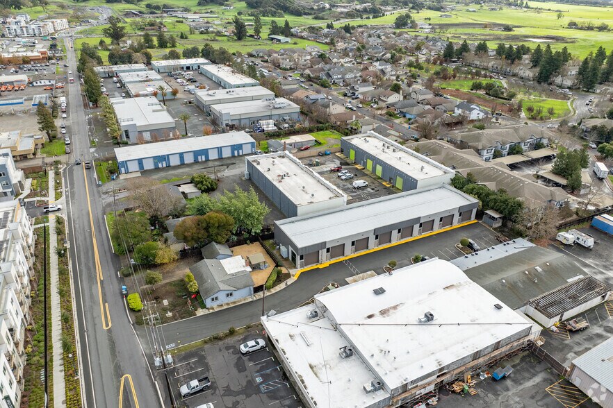 More Photos Of 374 Yolanda Ave, Santa Rosa Industrial For Lease