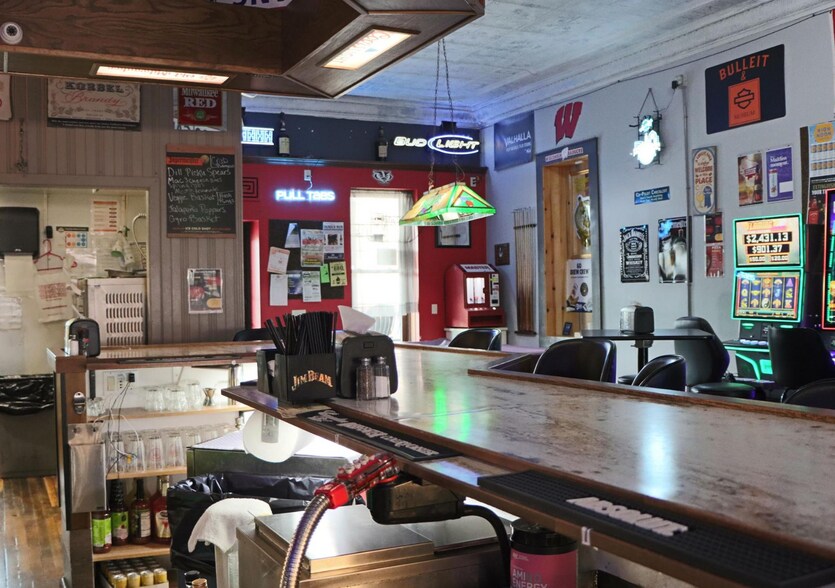 More Photos Of 308 S Main St, Blanchardville Storefront Retail Residential For Sale