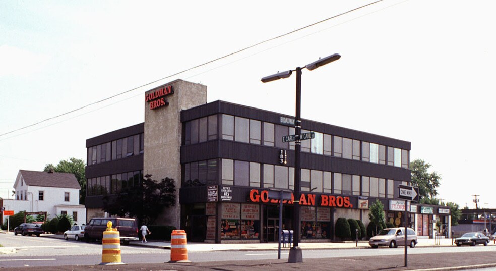 More Photos Of 183 S Broadway, Hicksville Office For Lease