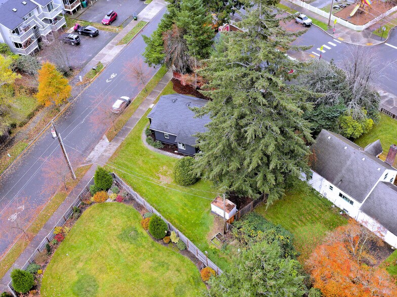 More Photos Of 8568 Falls Ave SE, Snoqualmie Apartments For Sale