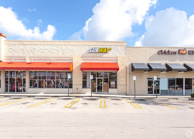 More Photos Of 663-775 W 49th St, Hialeah General Retail For Lease