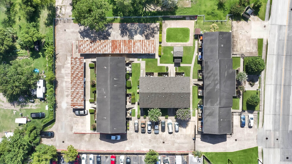 More Photos Of 3002 Pasadena Blvd, Pasadena Apartments For Sale
