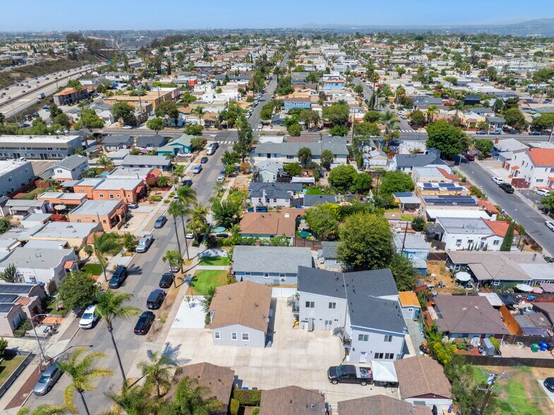 More Photos Of 4343 Bancroft St, San Diego Multifamily For Sale