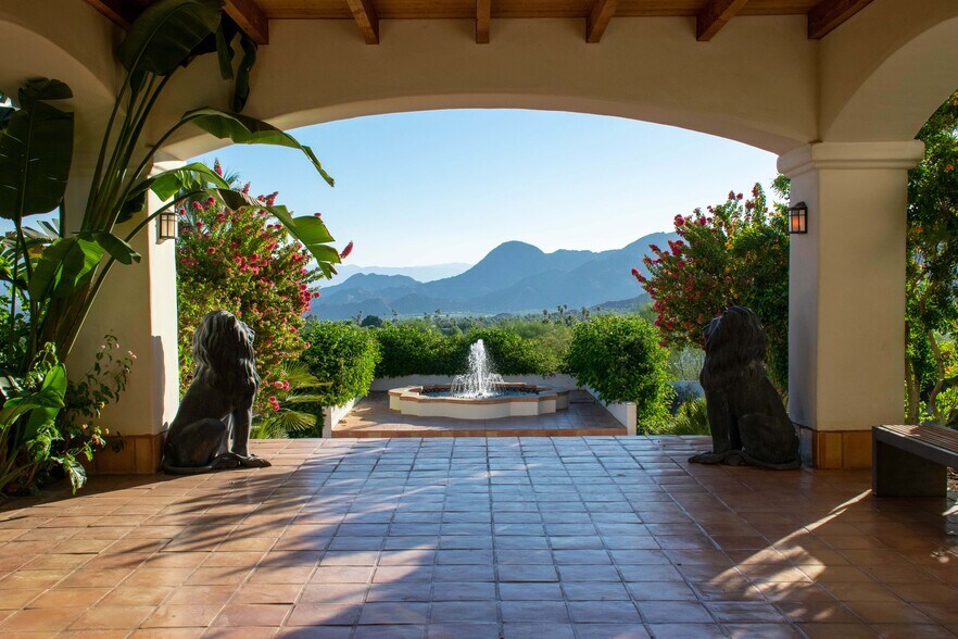 More Photos Of 71555 Jaguar Way, Palm Desert Specialty For Sale