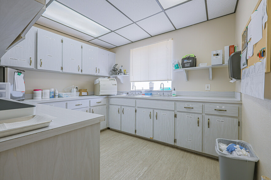 More Photos Of 255 Fortenberry Rd, Merritt Island Medical For Sale