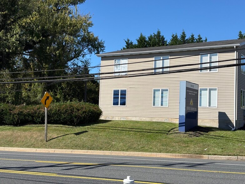 More Photos Of 808 Baltimore Pike, Bel Air Medical For Sale