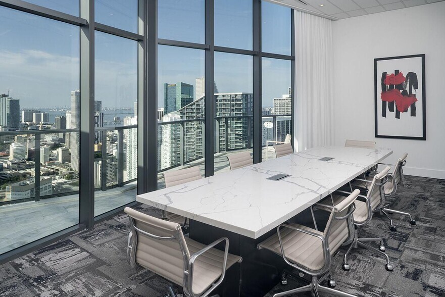 More Photos Of 86 SW 8th St, Miami Apartments For Lease