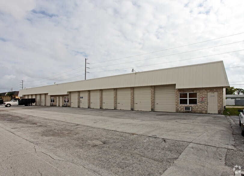 Primary Photo Of 1160-1190 SW 1st Way, Deerfield Beach Warehouse For Lease