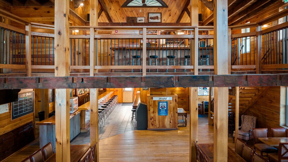 More Photos Of 552 Main St, Apalachin General Retail For Sale