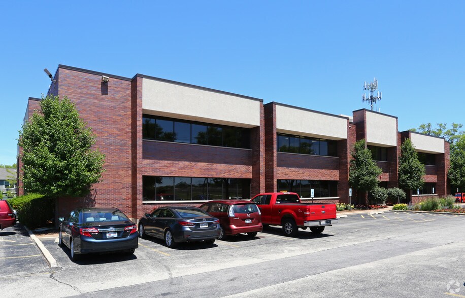 More Photos Of 1614 W Central Rd, Arlington Heights Medical For Lease