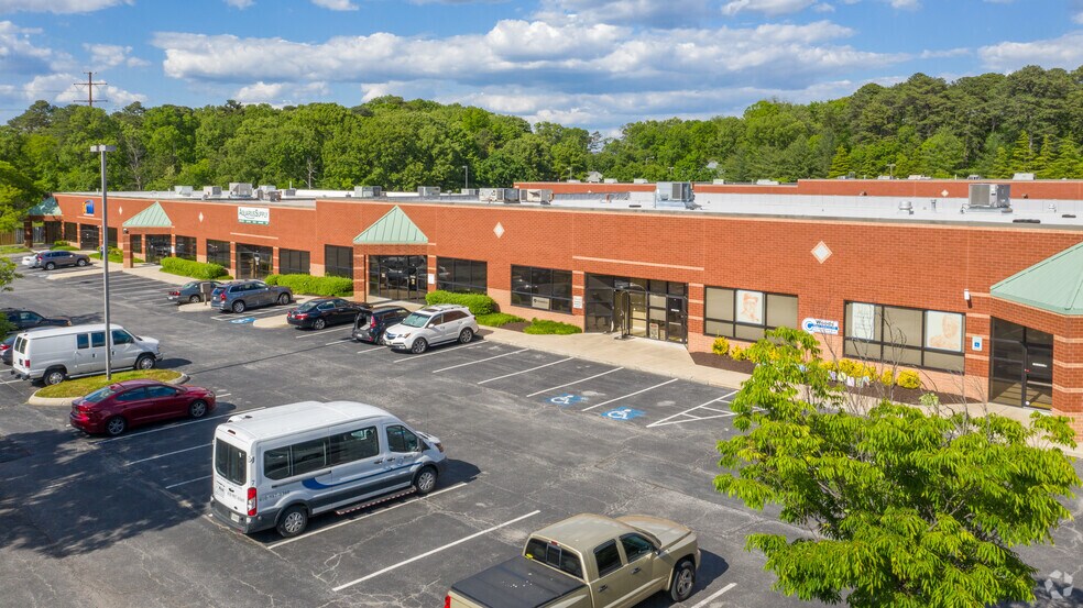 More Photos Of 8227 Cloverleaf Dr, Millersville Light Manufacturing For Sale