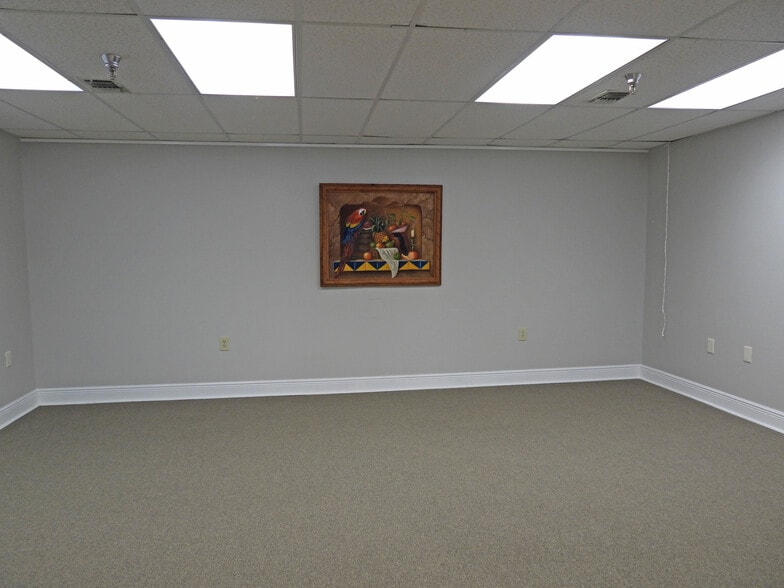 More Photos Of 3800 W New Haven Ave, Melbourne Freestanding For Sale