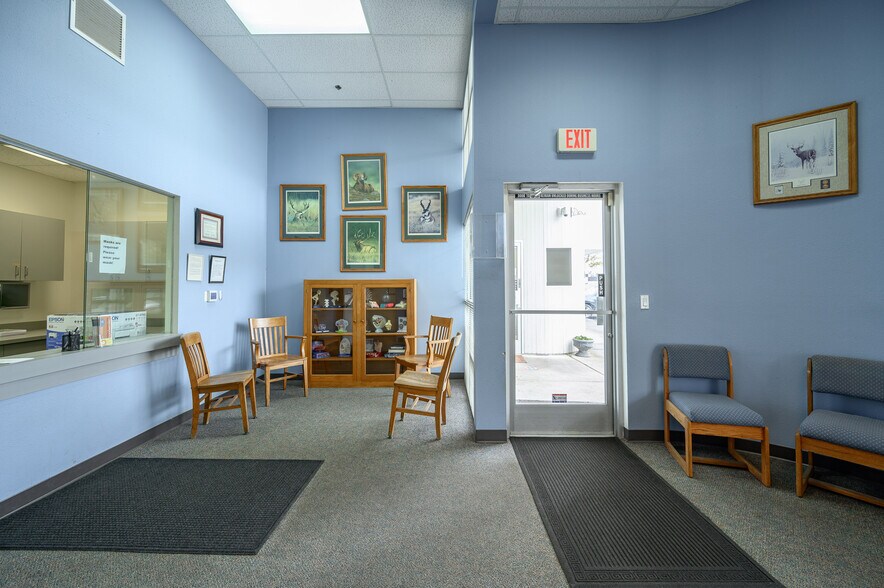 More Photos Of 308 N Villa Rd, Newberg Medical For Lease