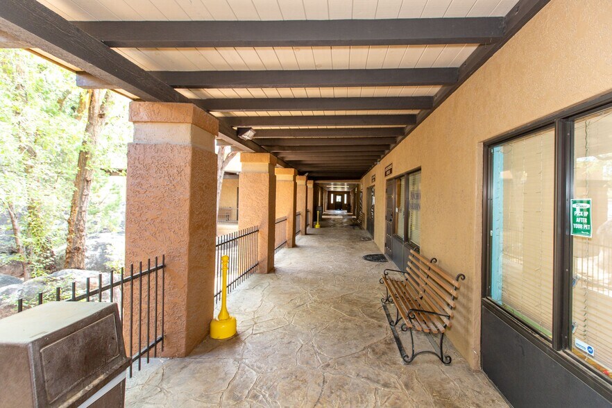 More Photos Of 1555 W Iron Springs Rd, Prescott Office For Lease