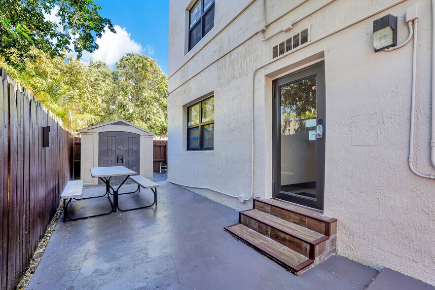 More Photos Of 2741-2749 SW 5th St, Miami Apartments For Sale