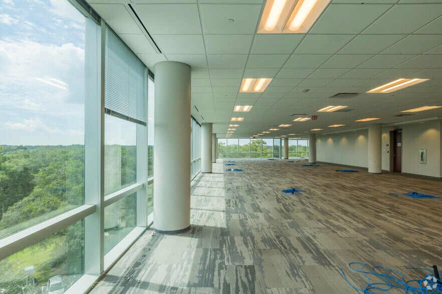 Photo of 5th Floor Ste 500-550