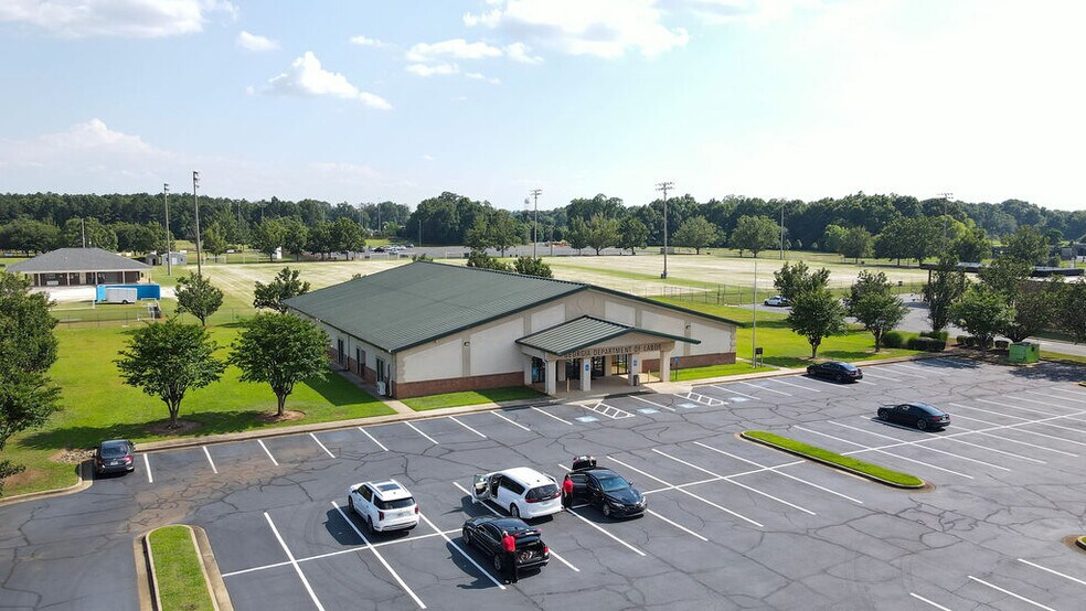 More Photos Of 96 Cohen Walker Dr, Warner Robins Medical For Sale