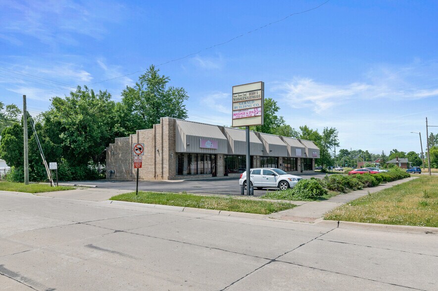 Primary Photo Of 13210-13270 Trenton Rd, Southgate Office For Lease