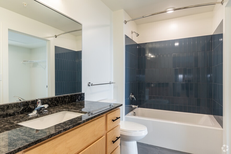 More Photos Of 2820 W Broad St, Richmond Apartments For Lease