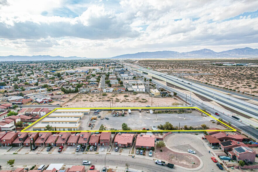 More Photos Of 11010 Montana Ave, El Paso Self Storage For Sale