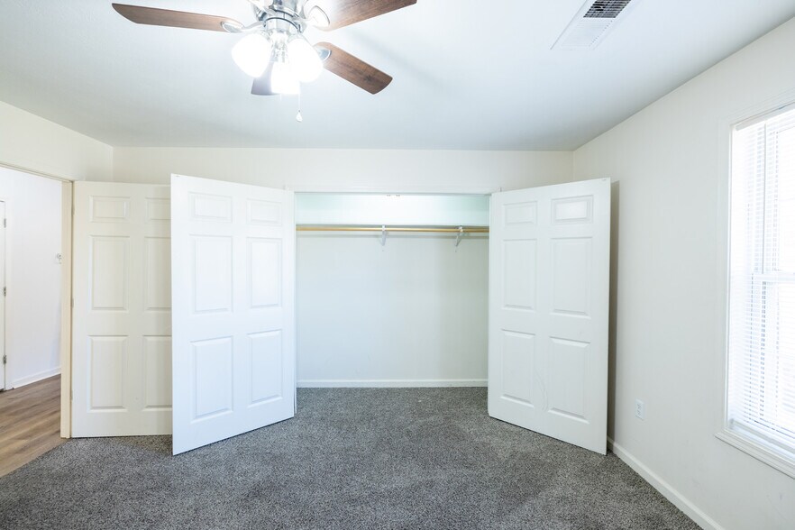 More Photos Of , Lexington Multifamily For Sale