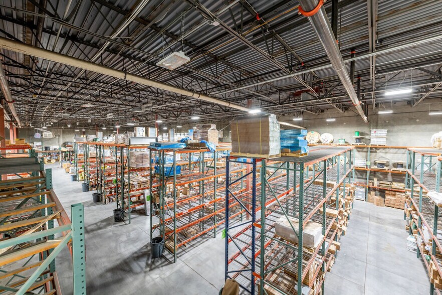 More Photos Of 662 W Commerce Park Dr, Midvale Warehouse For Sale