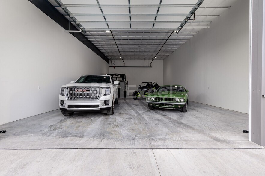 More Photos Of 24 E Industrial Rd, Washington Self Storage For Sale