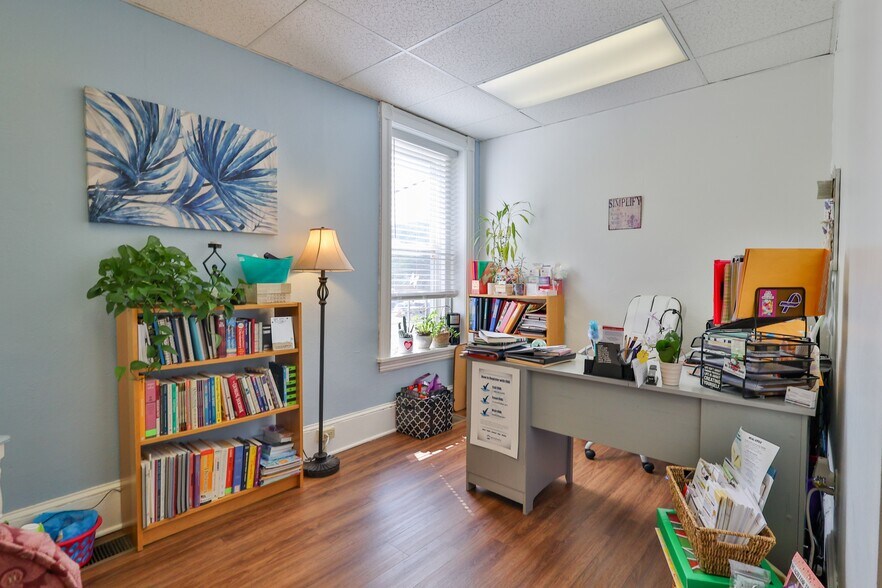 More Photos Of 541 Seneca St, Fountain Hill Healthcare For Sale