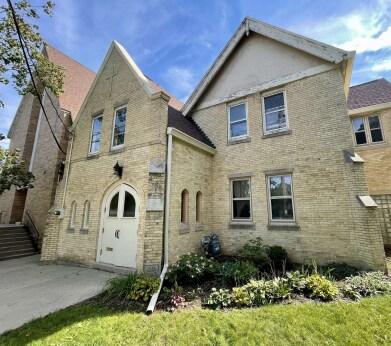 More Photos Of 125 E State St, Burlington Religious Facility For Lease