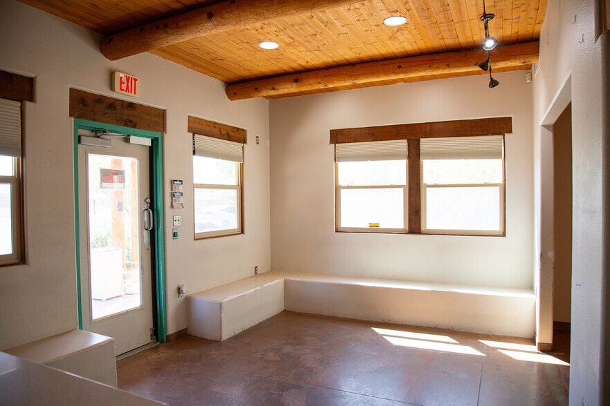 More Photos Of 5 Camino Karsten, Algodones General Retail For Lease