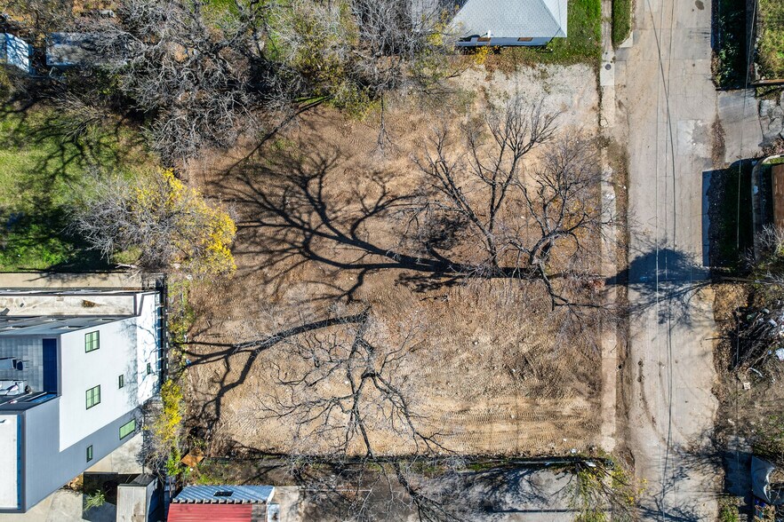 More Photos Of 913 Dale St, Dallas Land For Sale