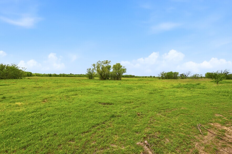 More Photos Of 656 Southeast Loop, Denison Land For Sale