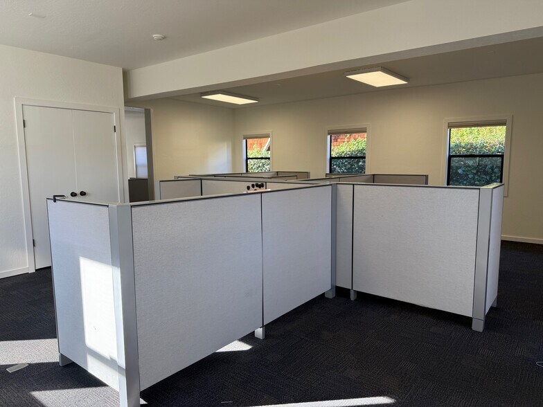 More Photos Of 102 E Blithedale Ave, Mill Valley Office Residential For Lease