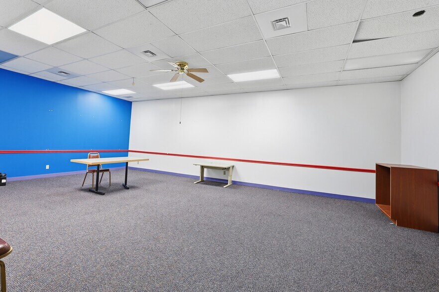 More Photos Of 899 E Broad St, Columbus Medical For Lease