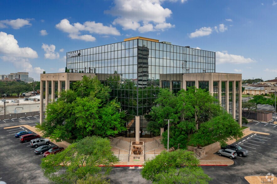 Primary Photo Of 8119 Datapoint Dr, San Antonio Office For Lease