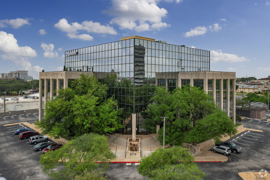 Primary Photo Of 8119 Datapoint Dr, San Antonio Coworking Space