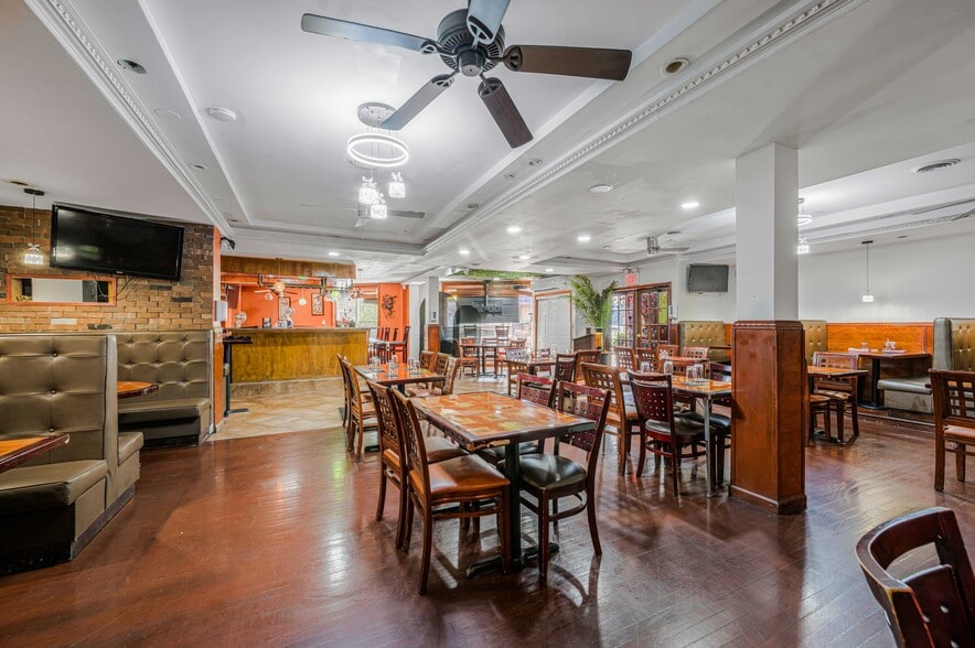 More Photos Of 13889 Francis Lewis Blvd, Rosedale Healthcare For Sale